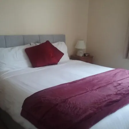 ベッド・アンド・ブレックファスト Rocksberry キャッスルバー